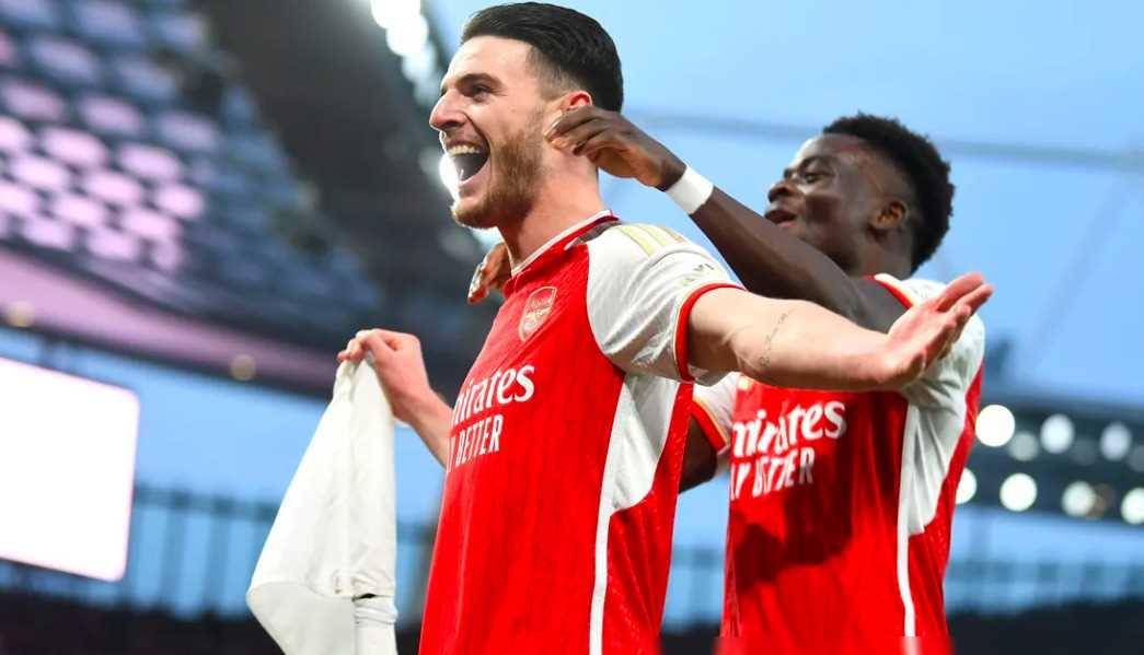 亚博体育 -休斯敦火箭训练开放日，窗口期单刀错失引欢呼，英超在即，高层口径保持一致 