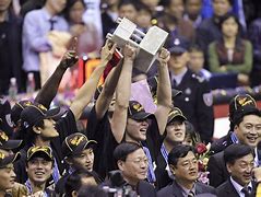 亚博电竞 -关于转折点广东宏远回应争议；国王杯赛后攻防权衡；引发热议；赛程密集仍需轮换的信息